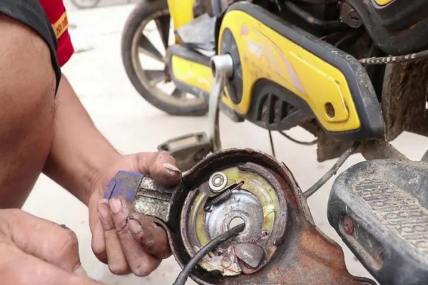 杭州市电动车刹车故障